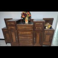 Credenza / mobile vintage in legno massello – otti