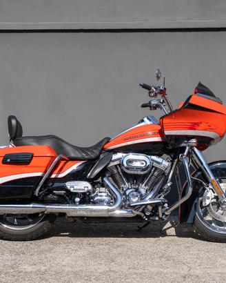 Harley-Davidson FLTRSE3 Road Glide Screamin' Eagle