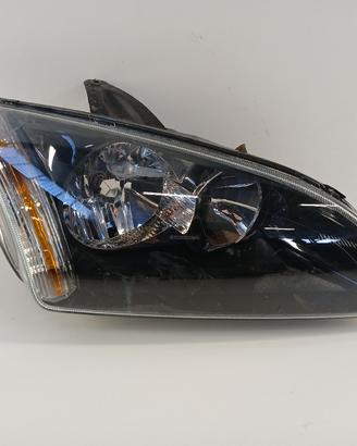 Faro ant dx FORD FOCUS II '04