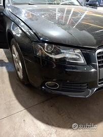 Audi a4 fari led anno 2010 ricambi con motore cag