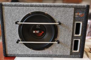 Subwoofer e amplificatore impact