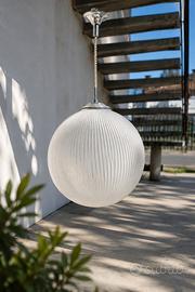 Grande lampadario a sospensione in vetro opalino
