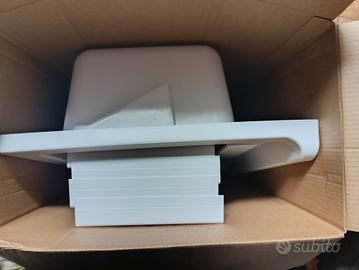 Lavatoio in resina con comodino 