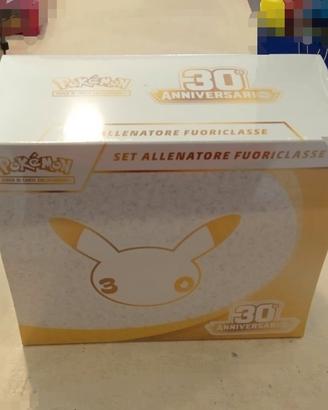 carte pokemon etb 30 anniversario 