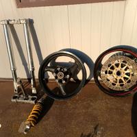 ducati Monster forcelle cerchi mono 