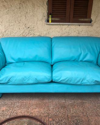 2 divano divani poltrona frau pelle vintage pelle