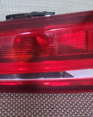 Bmw X1 Faro ORIGINALE interno sinistro anno 2018