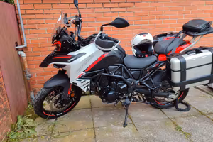 Moto trk702x