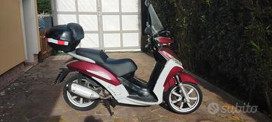 Peugeot Geopolis 250 