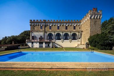20 km firenze castello mq 2500 oltre 22 ha terreno