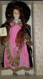 BAMBOLA PORCELLANA CAPODIMONTE DA COLLEZIONE