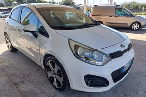 KIA Rio 1.4 CRDi 5p. Cool