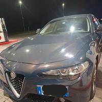 Giulia 2200 150 Cv