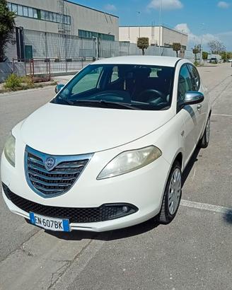 LANCIA YPSILON 1.3 MULTIJET DIESEL 