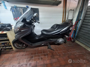 Suzuki Burgman 400 del  2009