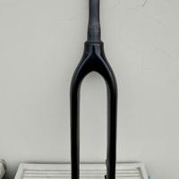 FORCELLA MTB 29 CARBONIO 15X100mm