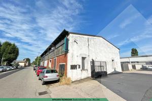 CAPANNONE A BAREGGIO