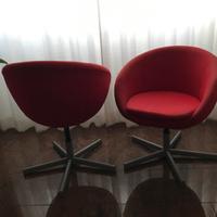 Coppia di poltrone girevoli moderne – colore rosso