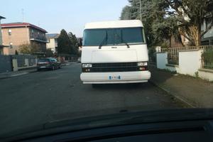 Caravan Pinnacle 255 motore chevrolet 6.2