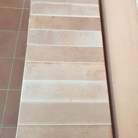 Piastrelle in ceramica italiana beige