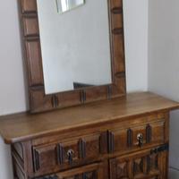 Mobile in stile barocco spagnolo