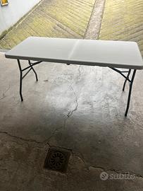 Tavolo plastica pieghevole rettangolare