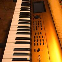 Korg KromeEX  versione "Copper" 61 tasti