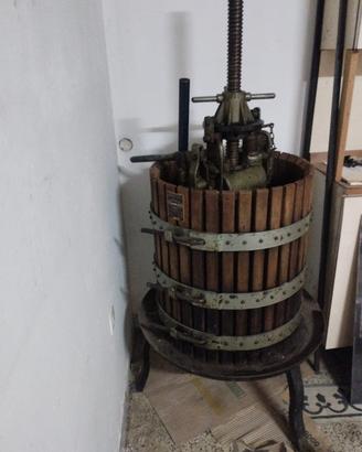 Torchio manuale