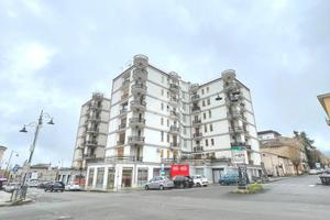 5 LOCALI A CASTROVILLARI