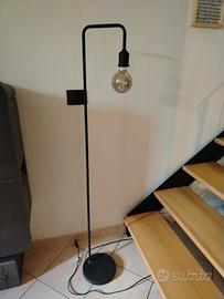 Lampada da terra industrial