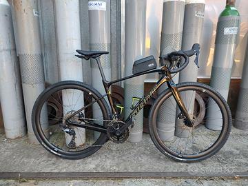 Gravel in carbonio - Giant Revolt Advan. 1 (Tg. S)