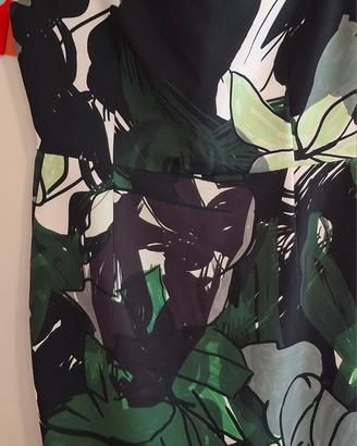 Vestito di Sandro Ferrone 