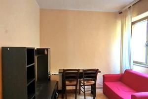 Monolocale con posto auto pressi Luna e Sole