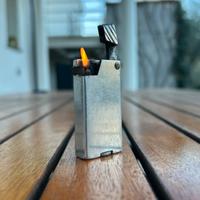 Accendino vintage alluminio anni 40/50
