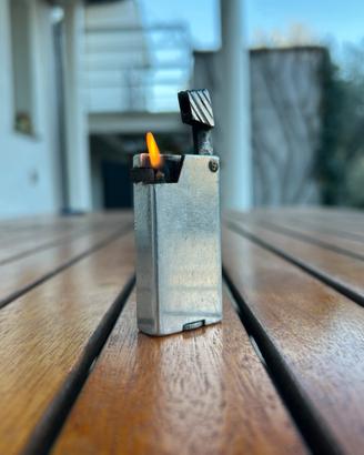 Accendino vintage alluminio anni 40/50