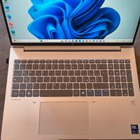 HP EliteBook ultra i5 235U RAM 32 GB LTE 4G+eSIM