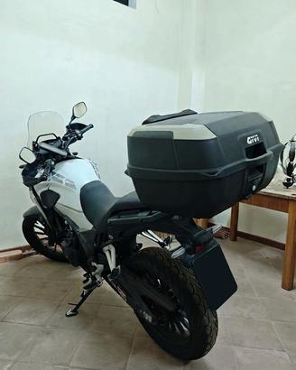 Honda CB500 X ABS 2019 – Pochissimi km, bauletto