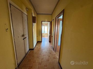 2 LOCALI A AVEZZANO