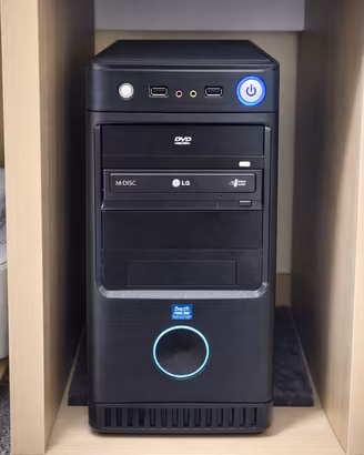 PC fisso + Monitor LG 19 casa ufficio