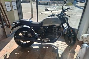 Moto guzzi con 1700 km
