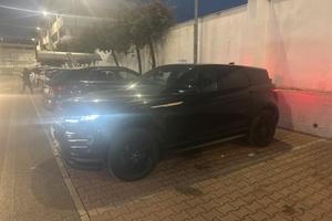 Range Rover Evoque 2.0 diesel mild-hybrid 204cv