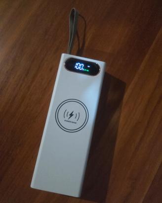 Powerbank 22,5 W con 20 batterie 18650