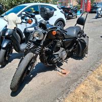 Harley-Davidson 883 iron abs