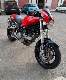 DUCATI MONSTER 800 S2R