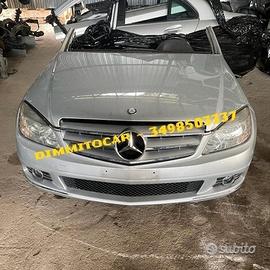 Mercedes Classe C 2007 Ricambi parte anteriore