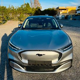 Mustang Mach -E 269 cv 75 Kw