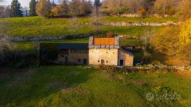 RUSTICO A ROVERÈ VERONESE