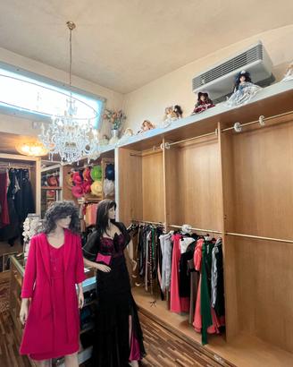 Arredamento negozio abbigliamento
