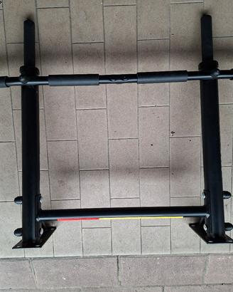 Barra per trazioni da muro