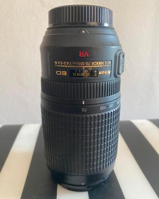 Nikon AF-S VR Zoom-NIKKOR 70-200mm f/4.5-5.6G IF
